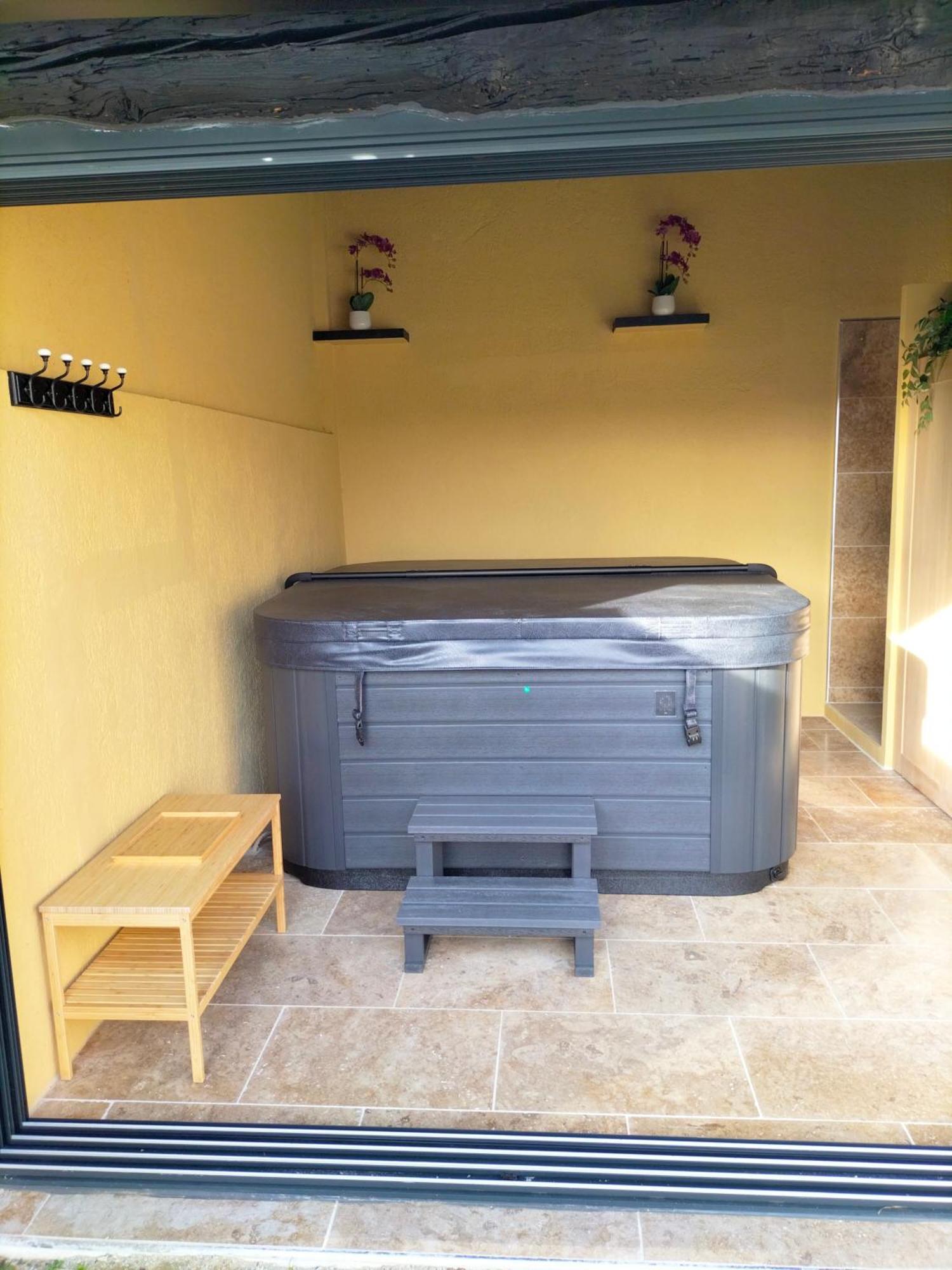 Maison Provencale Spa Sauna Piscine Molleges Εξωτερικό φωτογραφία